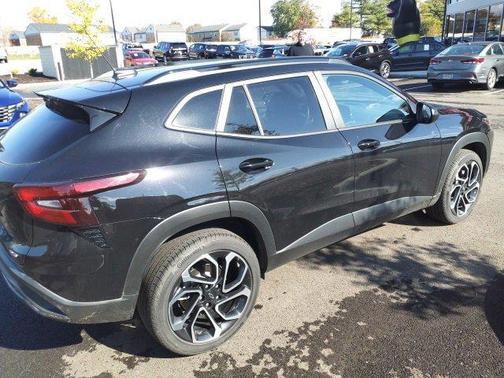 2025 Chevrolet Trax FWD 2RS