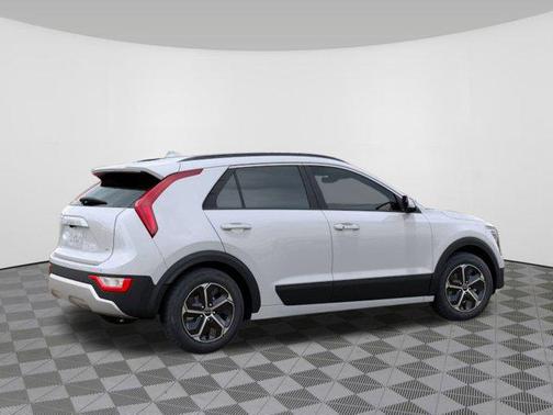 2025 Kia Niro EX
