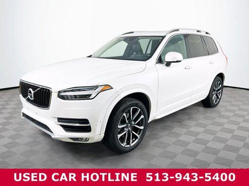 2018 Volvo XC90 T5 Momentum