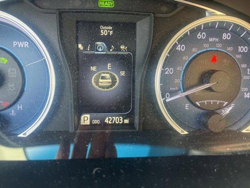 2017 Toyota Camry Hybrid LE