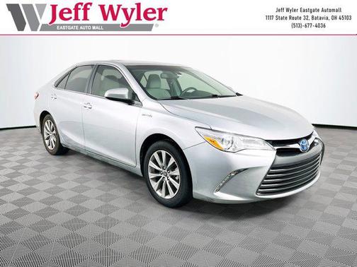 2017 Toyota Camry Hybrid LE