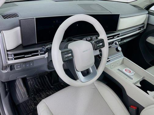 2025 Hyundai SANTA FE SEL 2.4