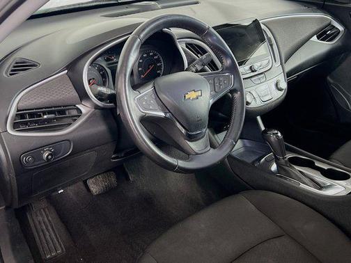 2020 Chevrolet Malibu FWD RS