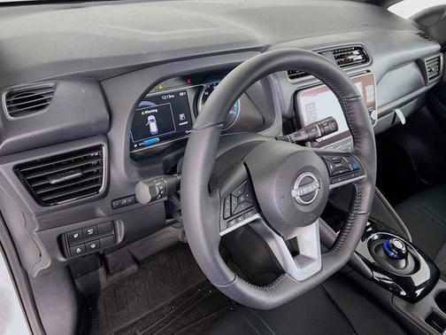 2025 Nissan Leaf SV PLUS