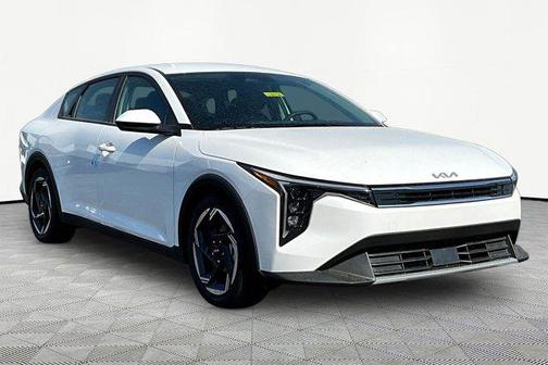 Snow White Pearl 2026 Kia K4 EX