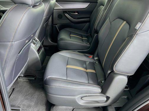 2025 Mazda CX-90 PHEV Premium Plus