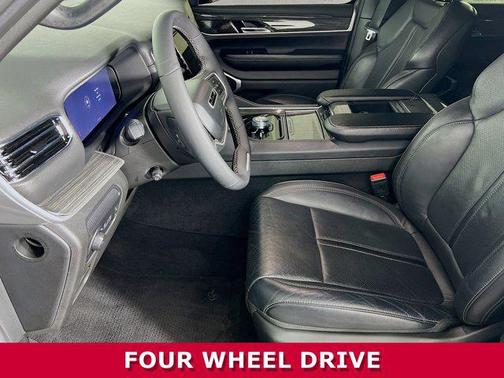 2022 Jeep Wagoneer Series II 4x4