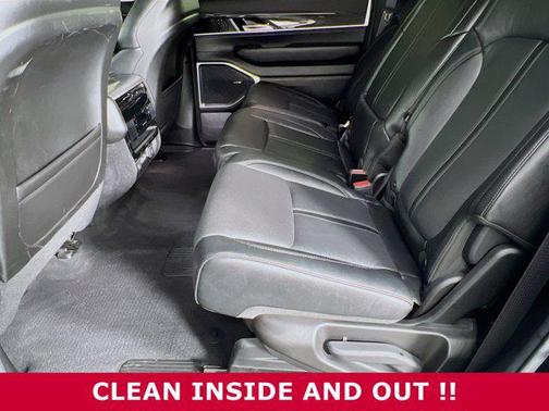 2022 Jeep Wagoneer Series II 4x4