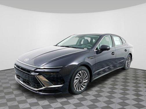 2025 Hyundai SONATA Hybrid Limited