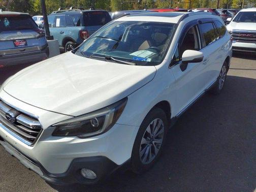 2019 Subaru Outback 2.5i Touring