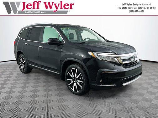 2022 Honda Pilot Touring 8-Passenger