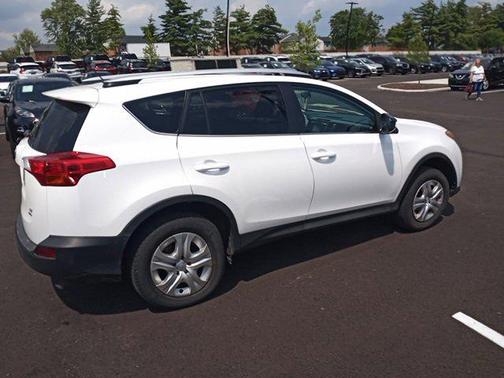 2013 Toyota RAV4 LE