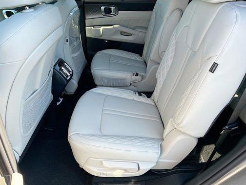 2026 Kia Sorento Hybrid SX Prestige