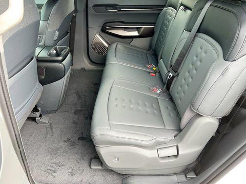 2026 Kia EV9 Wind