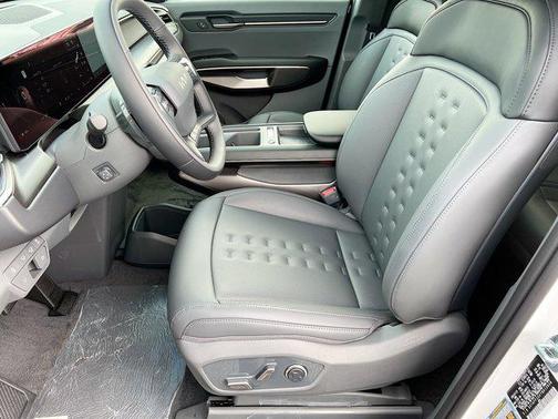 2026 Kia EV9 Wind