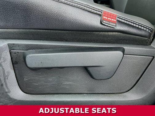 2019 RAM 2500 Tradesman Crew Cab 4x4 6'4' Box