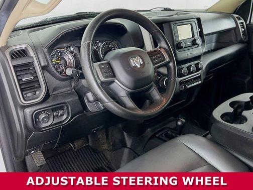 2019 RAM 2500 Tradesman Crew Cab 4x4 6'4' Box