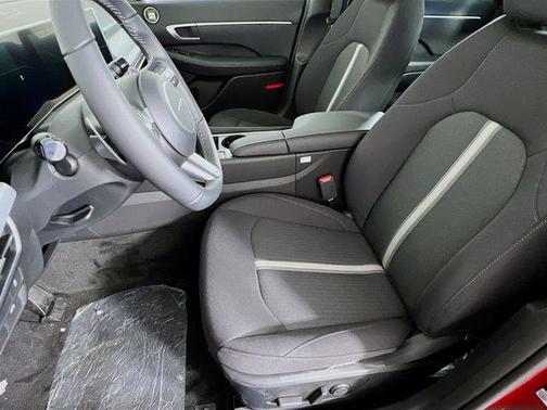 2026 Hyundai SONATA SEL