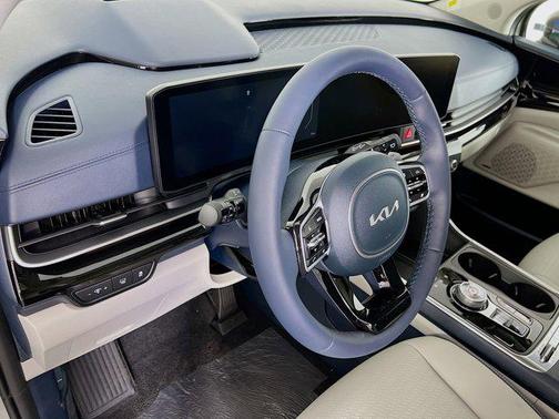 2025 Kia Carnival Hybrid SX Prestige
