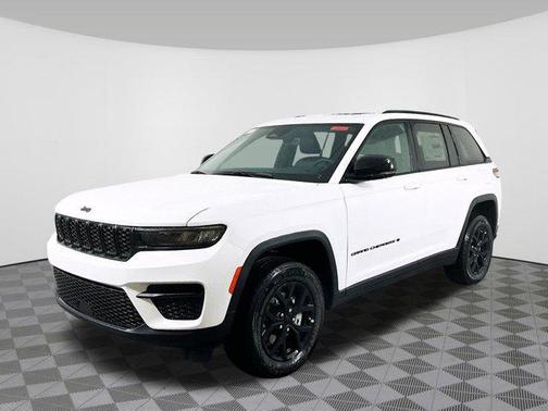 2025 Jeep Grand Cherokee Altitude