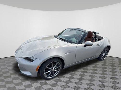 2022 Mazda MX-5 Miata Grand Touring