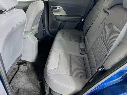 2017 Kia Niro LX
