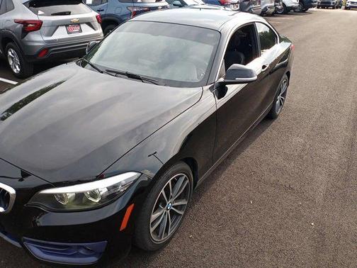 2018 BMW 230 230i
