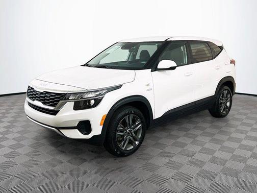 2023 Kia Seltos LX