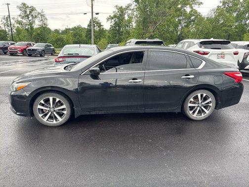 2016 Nissan Altima 2.5 SR