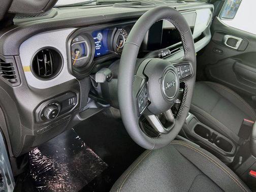 2026 Jeep Gladiator Willys 4x4