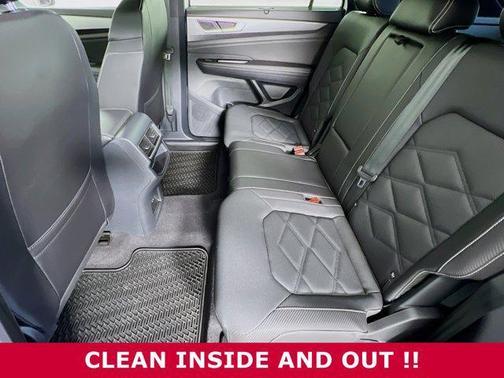 2024 Volkswagen Atlas Cross Sport 2.0T SE w/Technology 4MOTION