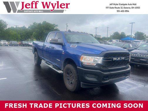 2019 RAM 2500 Tradesman Crew Cab 4x4 8' Box