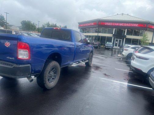 2019 RAM 2500 Tradesman Crew Cab 4x4 8' Box
