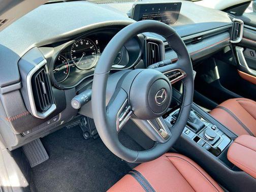 2025 Mazda CX-50 2.5 Turbo Meridian Edition