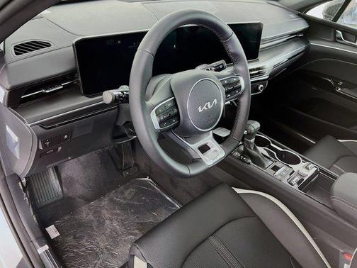 2026 Kia K5 GT-Line AWD