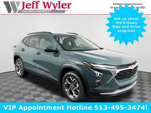 2025 Chevrolet Trax LT