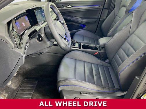 2024 Volkswagen Golf R 2.0T Manual