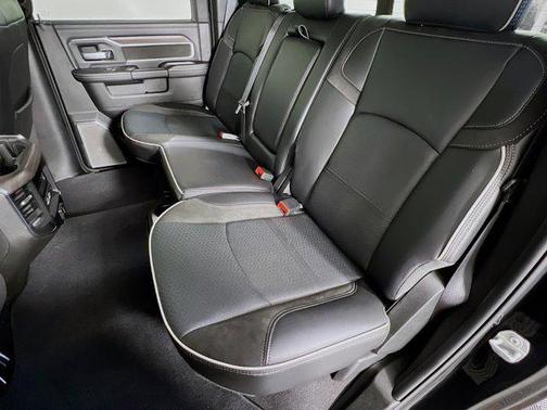 2025 RAM 2500 Laramie Crew Cab 4x4 6'4' Box