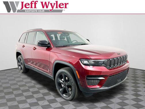 2025 Jeep Grand Cherokee Altitude