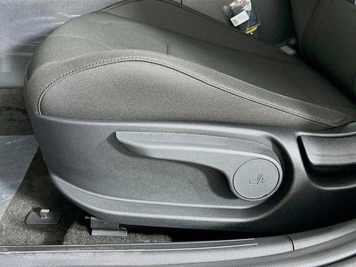 2025 Hyundai ELANTRA HEV SEL Sport