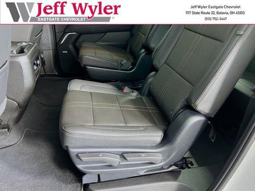 2025 Chevrolet Suburban 4WD High Country