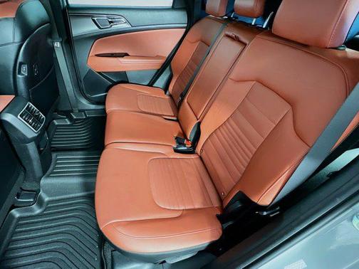 2023 Kia Sportage SX