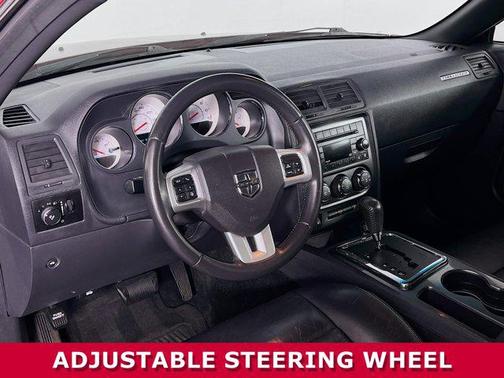2013 Dodge Challenger SXT