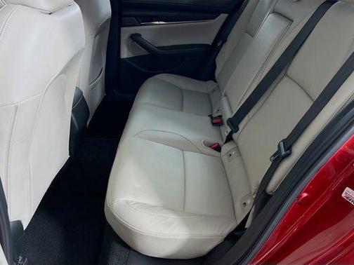 2021 Mazda Mazda3 FWD w/Preferred Package
