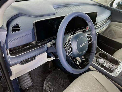 2026 Kia Carnival Hybrid EX