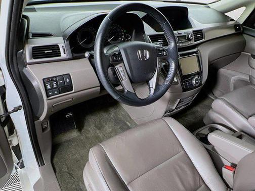 2016 Honda Odyssey Touring Elite