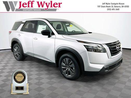 2025 Nissan Pathfinder S 4WD