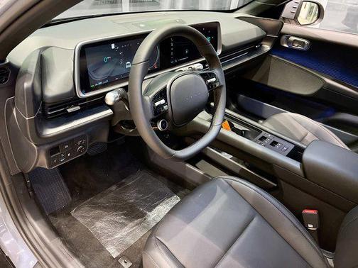 2025 Hyundai IONIQ 6 SEL