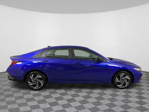 2025 Hyundai ELANTRA Sport