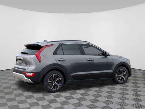 2025 Kia Niro EX